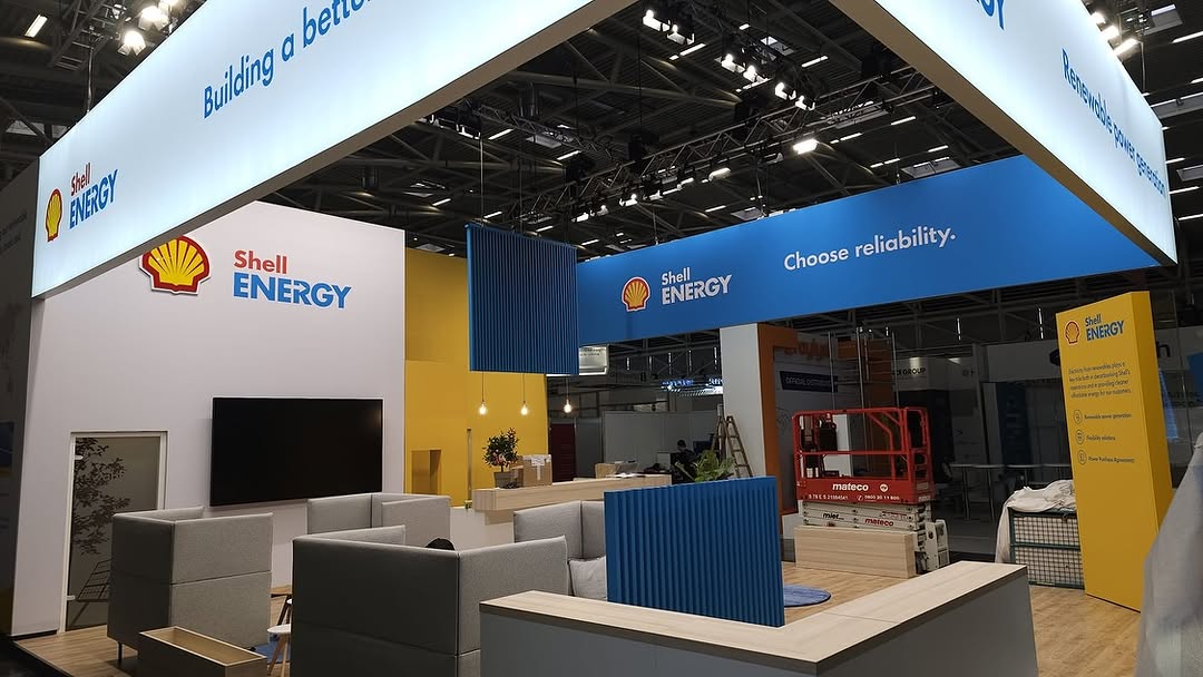 Exhibition stand assembly